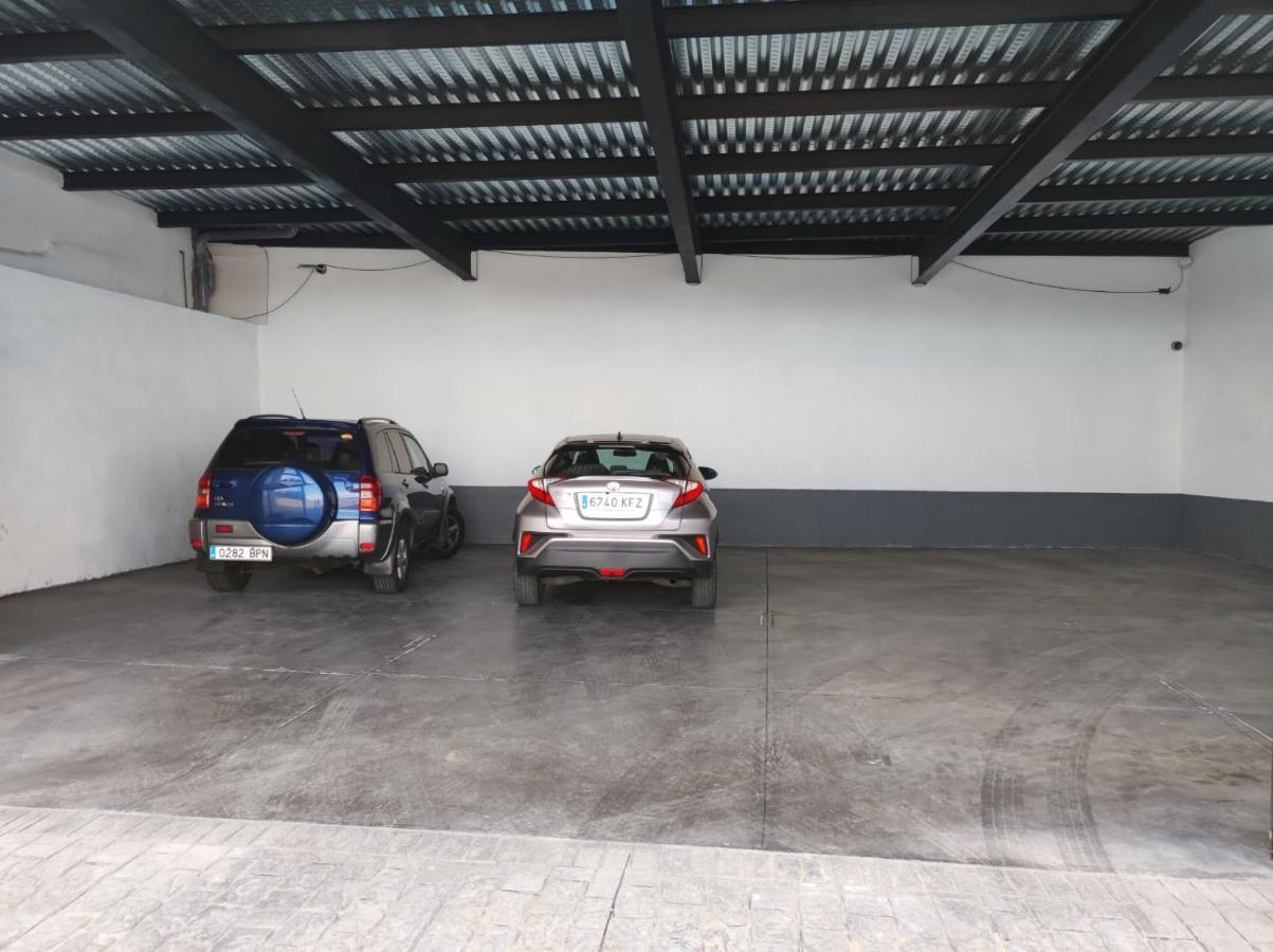 Ferienhaus Casa Piramide 3. Terraza Wifi Y Parking Privado